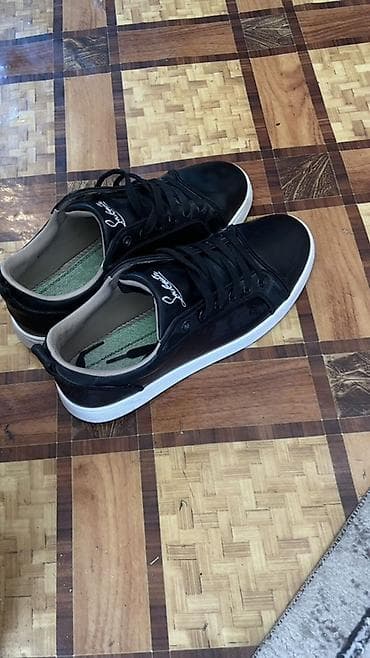 макасины мужские 42: Продается классическая обувь,лабутен Носил 2 раза почти новый размер — 4