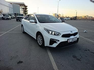 Kia K3: 2020 г., 1.6 л, Вариатор, Бензин, Седан at lalafo.kg Kia K3: 2020 г., 1.6 л, Вариатор, Бензин, Седан