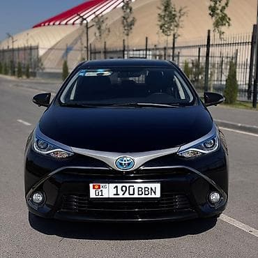 срочное: Toyota Levin: 2020 г., Автомат, Электромобиль, Седан — 1