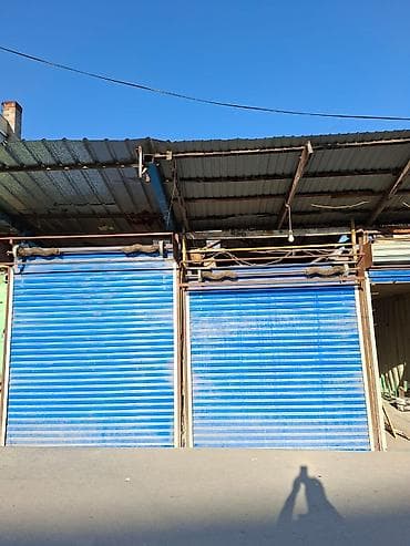 Ролетные металлические ворота/ставни для павильона или склада. - Тип