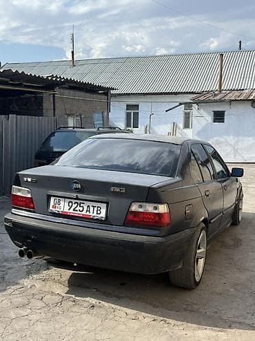 one stop: BMW 3 series: 1993 г., 2 л, Механика, Бензин, Седан — 6