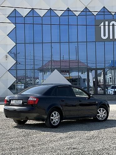 обшивки ауди: Audi A4: 2003 г., 2.4 л, Вариатор, Бензин, Седан — 4