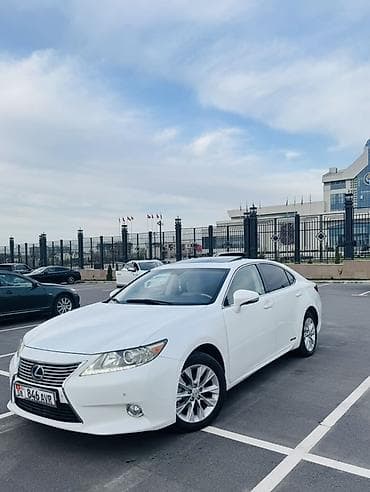 авто элек: Lexus ES: 2013 г., 2.5 л, Автомат, Гибрид, Седан — 1