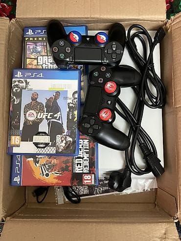 Игровой комплект PlayStation 4 Pro (белая) диск отдельно продаю