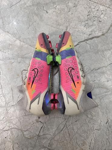 nike react: Размер 39-40,состояние почти новое носил 2 раза,надо просто их помыть — 1