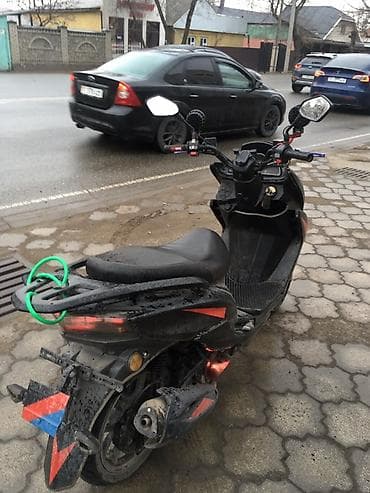 скут: Скутер городской класс Срочно Особенности и оснащение: - — 3