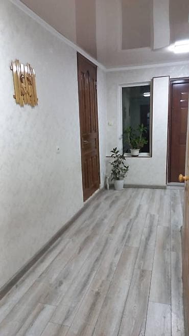 Үйлөр: Сдаётся особняк.можно под бизнес.200кв.депозит50т.район аламедиский — 2