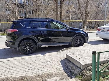 range rove: Toyota RAV4: 2018 г., Автомат, Кроссовер — 4