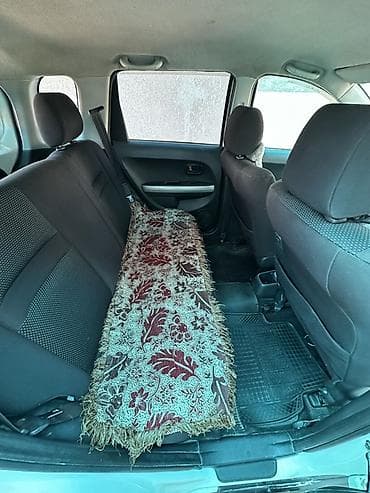 авто толщиномер: Toyota Ist: 2003 г., 1.3 л, Автомат, Бензин, Хэтчбэк — 4