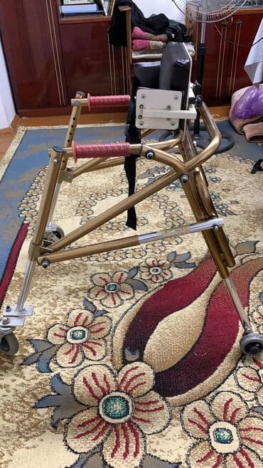 функциональная кровать для лежачих больных: В отличном состоянии СИМС-2 – опоры-ходунки, помогающие удерживать — 3