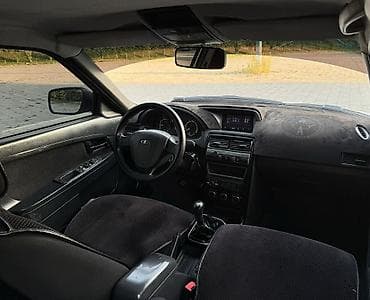 Продажа авто: ВАЗ (ЛАДА) Priora: 2017 г., 1.6 л, Механика, Бензин, Седан — 10