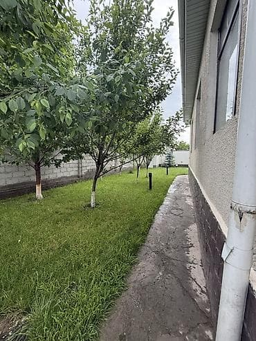 Продается уютный дом в ж/м Военно-Антоновка, ВОСТ-2 📐 Участок — 5 — 4