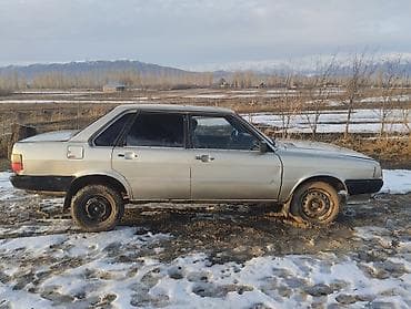 обмен е 34: Audi 80: 1986 г., 1.8 л, Механика, Бензин, Седан — 4