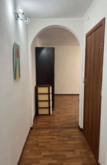 Гаражи: 1 комната, Агентство недвижимости, Без подселения, С мебелью частично — 2