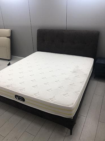 pan: Двуспальная кровать, С мягким изголовьем, длина - 200 см — 1