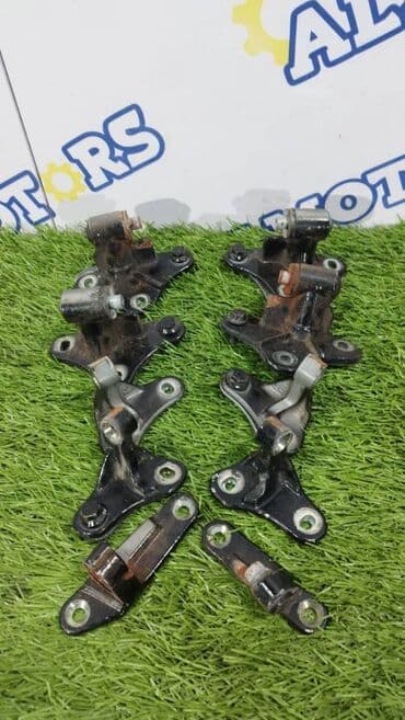 шарнир спринтер: Mercedes-Benz GL450 v-4.7 2007 год петли двери — 1