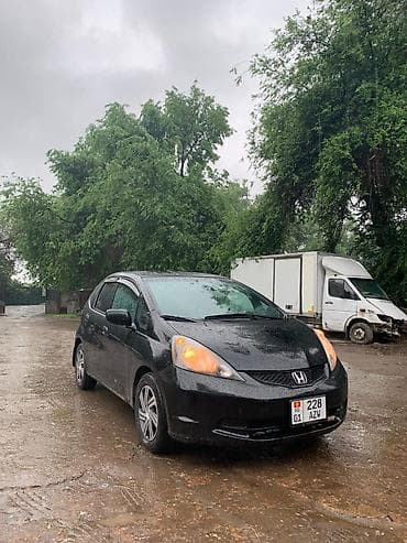 запчасти хонда цивик бишкек: Honda Fit: 2011 г., 1.5 л, Автомат, Бензин, Хетчбек — 1