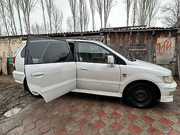 мицубиси спэйс стар: Mitsubishi Chariot: 1998 г., Автомат, Бензин, Минивэн — 2
