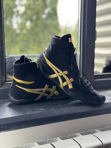 Мужские кроссовки, 44, Asics, Б/у, цвет - Черный