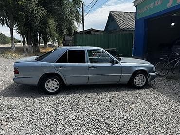 насатка amg: Mercedes-Benz W124: 1990 г., 2.3 л, Кол менен иштөөчү, Газ, Седан — 5