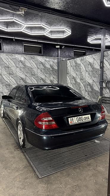 eafc 25: Mercedes-Benz E-Class: 2004 г., 3.2 л — 4