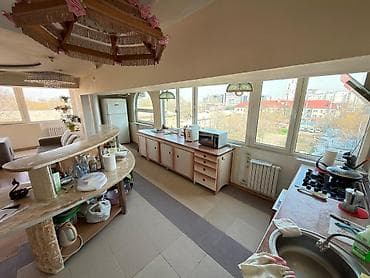 золотой квадрат: 5 и более комнат, 229 м², Индивидуалка, 5 этаж, Косметический ремонт — 10