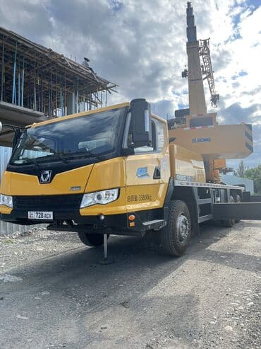 Автокран, XCMG, 2023 г., от 30 м at lalafo.kg Автокран, XCMG, 2023 г., от 30 м
