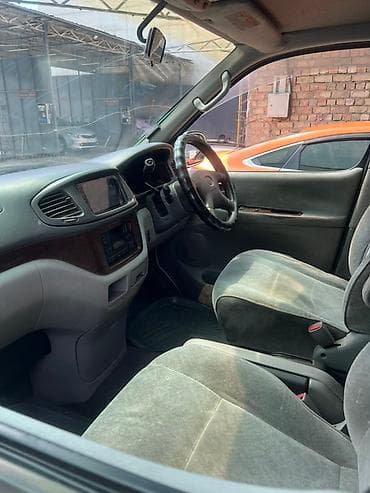 mark 3: Toyota Regius: 2001 г., 2.7 л, Автомат, Газ, Минивэн — 4