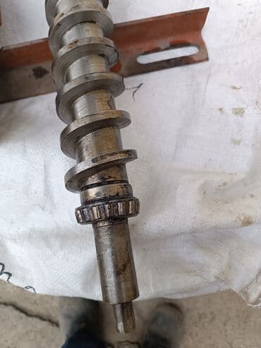 офис стол: Шнековый Маслопресс.Маслобойка . только шнек вал и стол. рабочий — 9