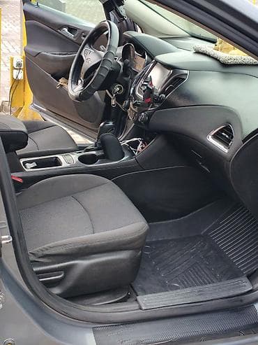 Транспорт: Chevrolet Cruze: 2018 г., 1.4 л, Автомат, Бензин, Седан — 9