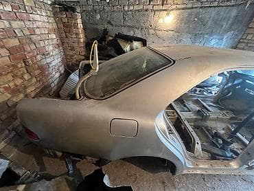 model y: Mercedes-Benz E-Class: 2001 г., Седан — 7