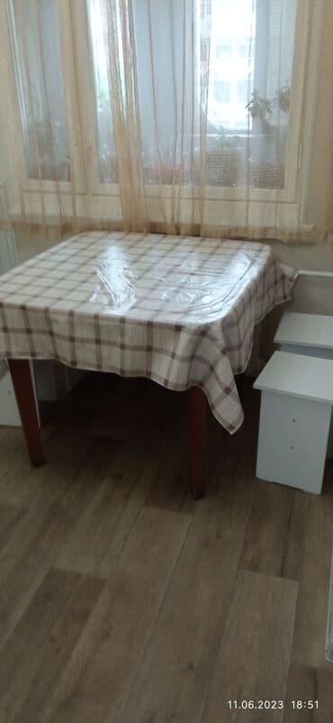 сдаю дом бишкек: 35 м², С мебелью — 8