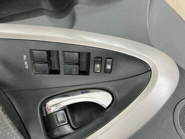 совместимые расходные материалы япония abs пластик: Центральная консоль Toyota Б/у, Оригинал, Япония — 5