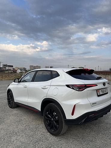 amanat x5: Changan X5 Plus: 2025 г., 1.5 л, Робот, Бензин, Хэтчбэк — 5
