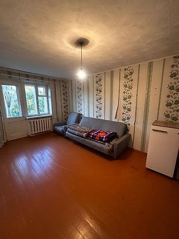 1 комнатная квар: 1 комната, 38 м², 104 серия, 4 этаж, Старый ремонт — 2