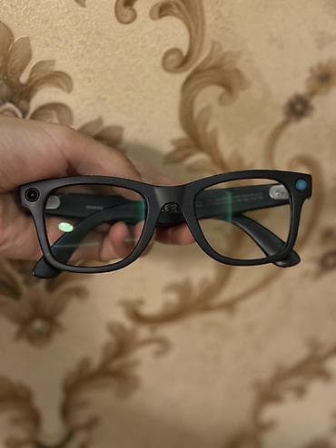 микрофон для конференц зала: Умные очки Ray-Ban Stories Wayfarer (черная оправа) с футляром — 4