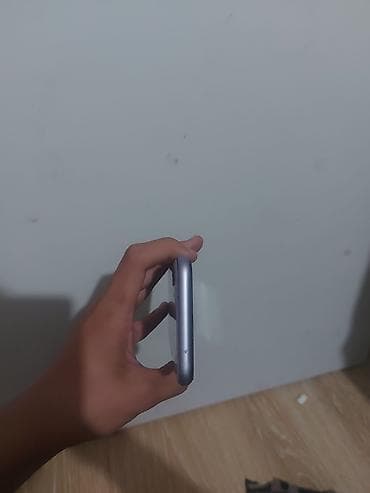 google pixel pro: IPhone 11, фиолетовый цвет. Память 128 ГБ. Сзадняя крышка сломанно но — 5