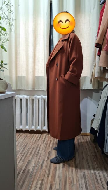 рабочие формы: Демисезонные пальто, плащ и куртка. Состояние отличное, почти не — 1