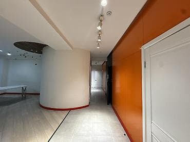 Коммерциялык мүлк: Кеңселерди ижаралоо, 224 м², Турак комплексинде, Жабдуулары менен — 9