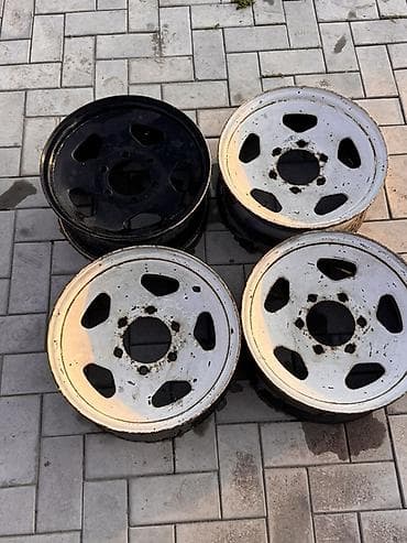 landcruiser 200: Железные Диски R 16 Комплект, отверстий - 6, Б/у — 1