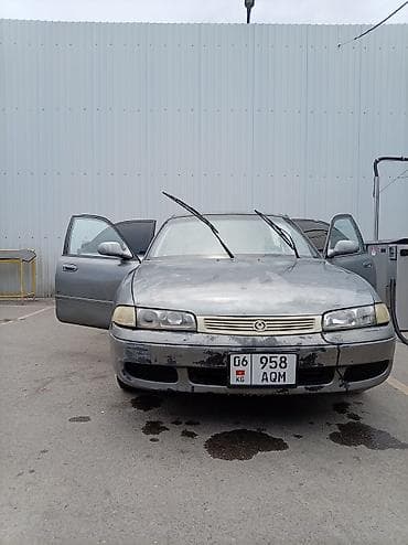 Mazda 626: 1992 г., 2 л, Механика, Бензин, Седан — 5