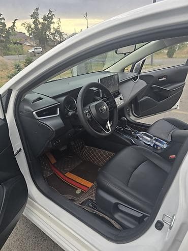 corolla runx: Toyota Corolla: 2021 г., 1.8 л, Автомат, Гибрид, Седан — 2