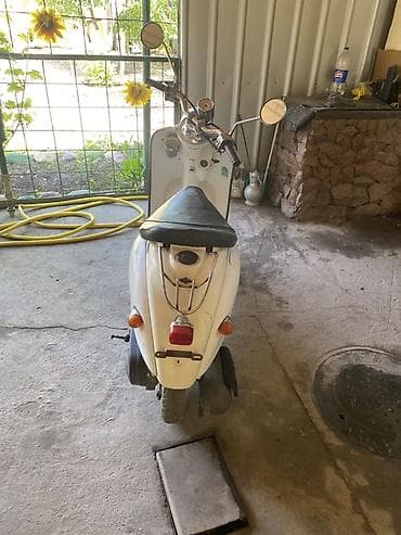 скутеры макси: Тип скутера Yamaha, 60 куб. см, Бензин, Б/у — 2