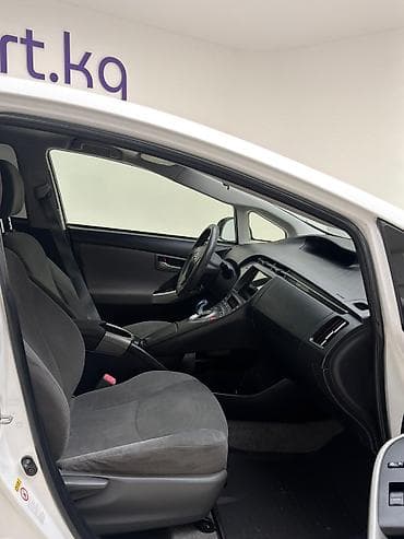 стоп тойота ист: Toyota Prius: 2009 г., Автомат, Гибрид, Хэтчбэк — 8