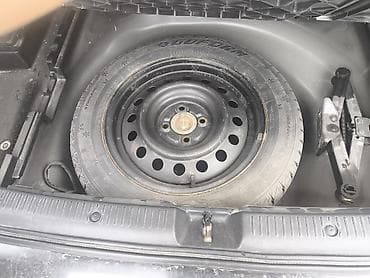 Продажа авто: Toyota Corolla: 2004 г., 1.6 л, Автомат, Бензин, Универсал — 10