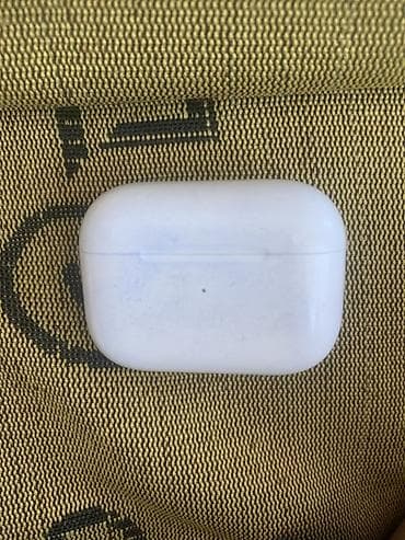 one plus buds: Беспроводные вакуумные наушники, Apple, AirPods Pro, Б/у — 3