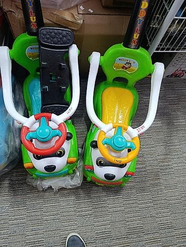 продаю толокар: Каталка-машинка для детей Teddy Lux - Яркая детская каталка в виде — 1