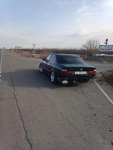 транспорт каракол: BMW 5 series: 1991 г., 2 л, Механика, Бензин, Седан — 7