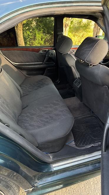 porsche cayene: Mercedes-Benz E-Class: 1997 г., 2 л, Механика, Бензин, Седан — 7