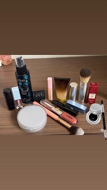 шарлот тилбери: Набор декоративной косметики и уходовых средств премиум-класса — 1